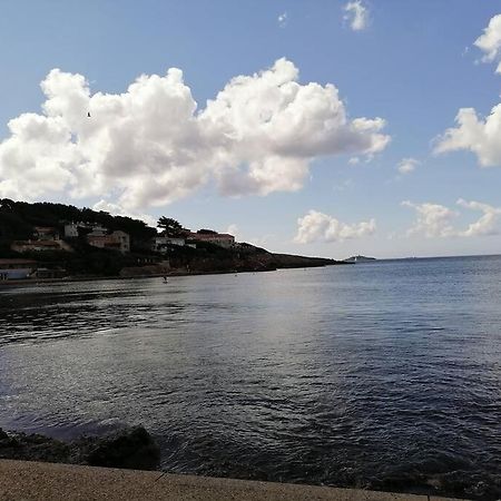 T 2 A 5 Mn A Pied De La Mer Sanary-sur-Mer Εξωτερικό φωτογραφία