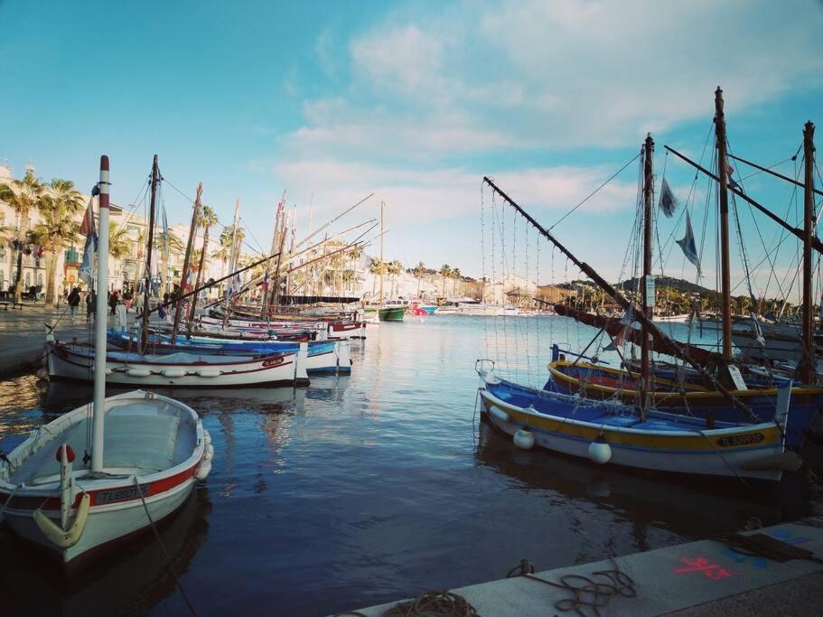 T 2 A 5 Mn A Pied De La Mer Sanary-sur-Mer Εξωτερικό φωτογραφία
